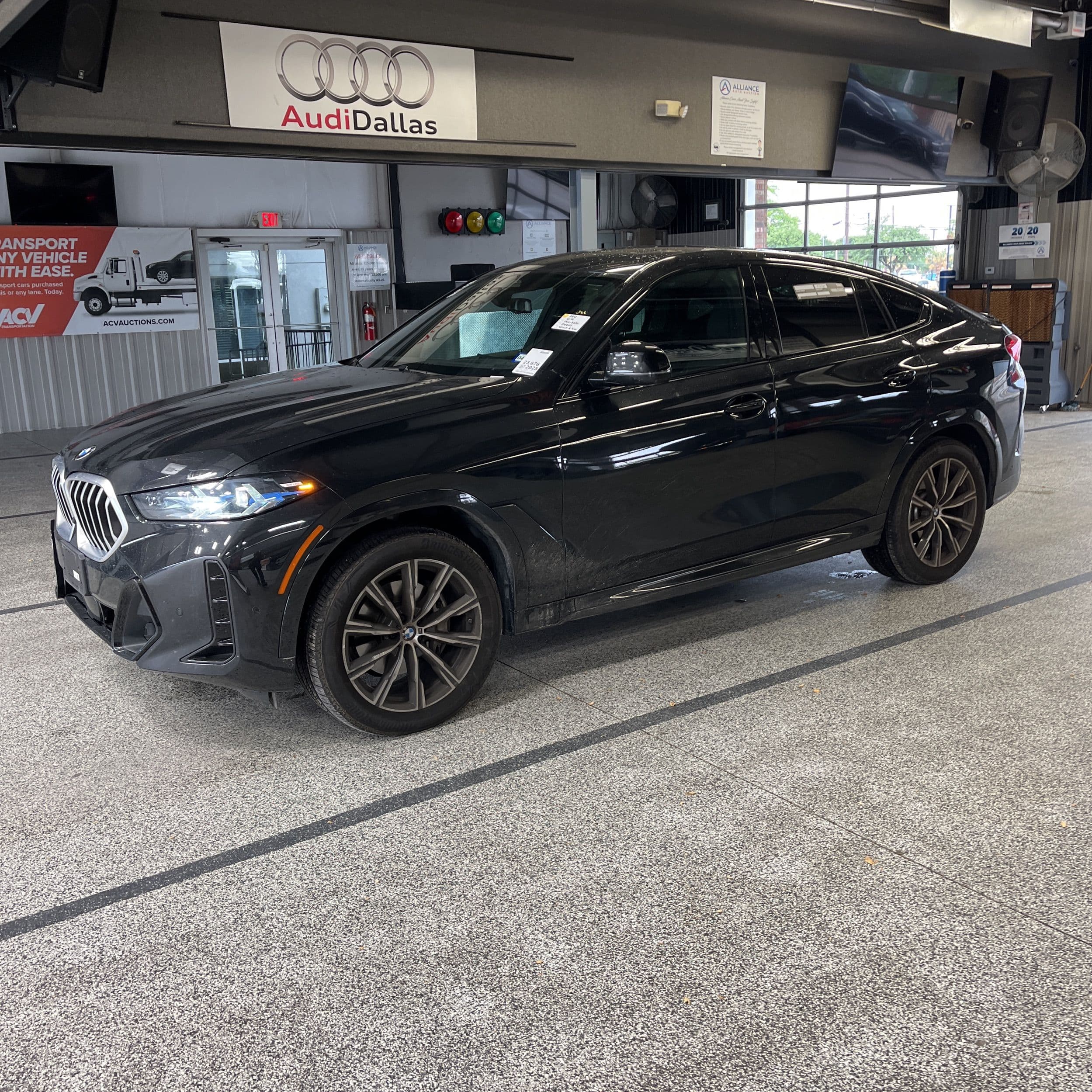 2025 BMW X6
